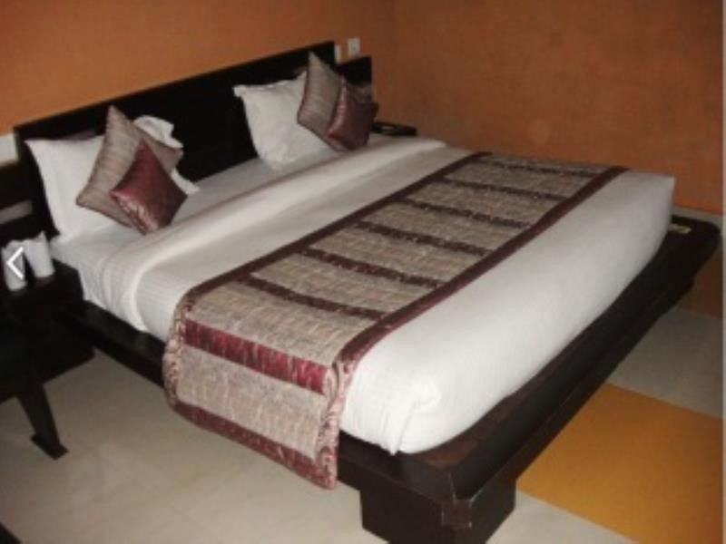 Anand Corbett Aamod Resort & Spa Corbett National Park Экстерьер фото